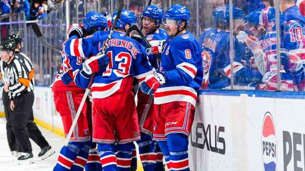 Colorado Avalanche v New York Rangers