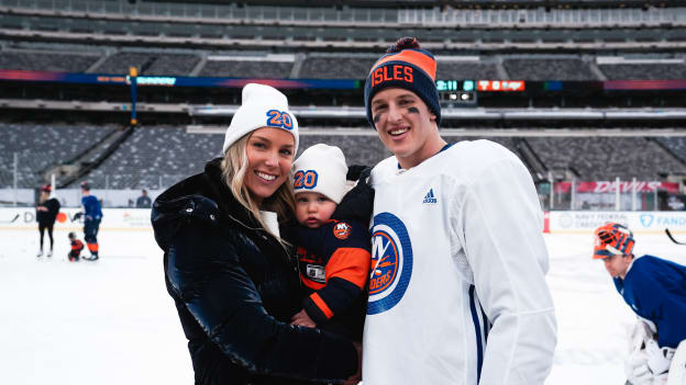 PHOTOS: Islanders Family Skate