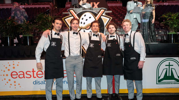 011126_ANAHEIM_DUCKS_505