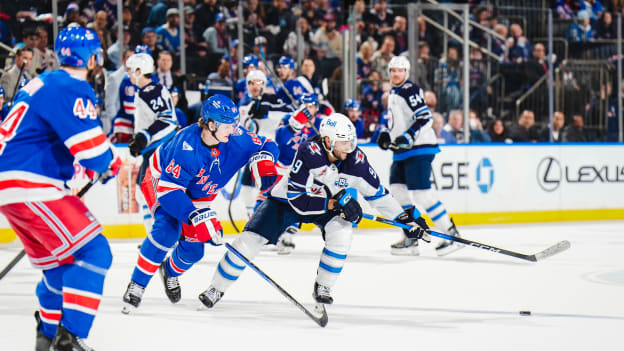 Winnipeg Jets v New York Rangers