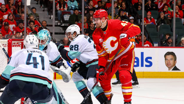 20251218_CGY_vs_SEA_FLA0146_GT