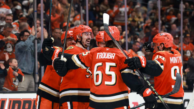 39770358_Vegas_Golden_Knights_v_Anaheim_Ducks_Deleted_User_20260202_064318