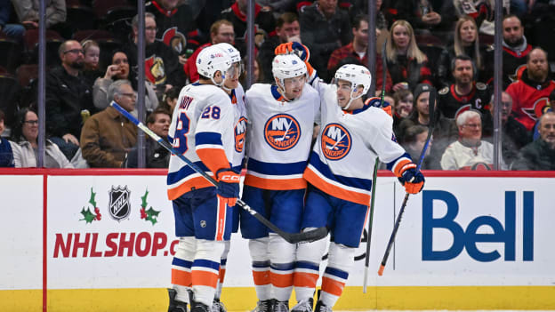 UBS Postgame Photos: Islanders 5, Senators 3