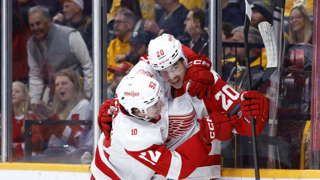 Johansson aprovecha y anota un shorthanded