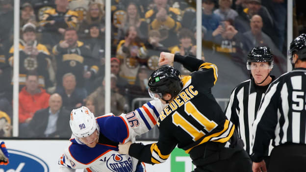 Edmonton Oilers v Boston Bruins