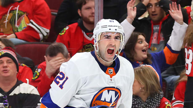 UBS Postgame Photos: Blackhawks 4, Islanders 3 OT