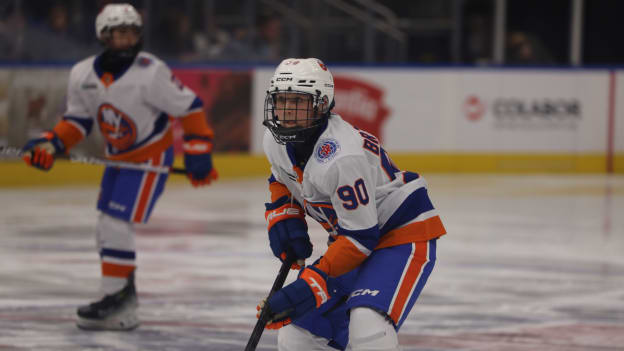 PHOTOS: Jr. Isles vs Quebec Nordiques