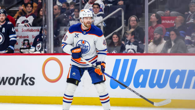 Edmonton Oilers v Winnipeg Jets