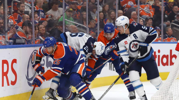 GALLERY: Oilers vs. Jets