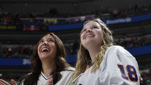 UBS Postgame Photos: Blackhawks 4, Islanders 3 OT