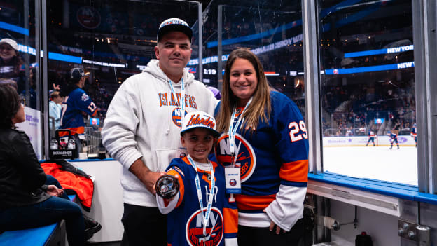 UBS Postgame Photos: Islanders 3, Blues 1