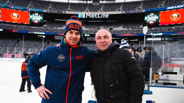 PHOTOS: Islanders Family Skate