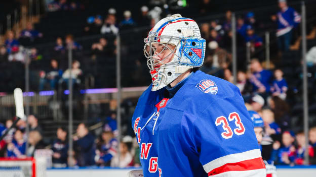 Winnipeg Jets v New York Rangers