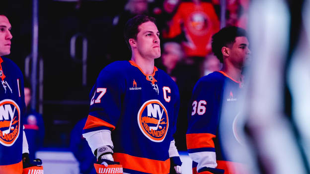 UBS Postgame Photos: Islanders 3, Blues 1