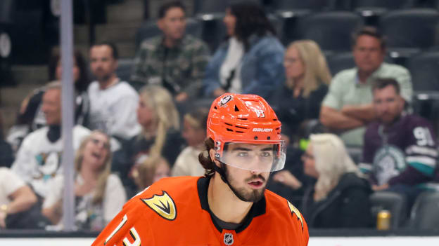 20250924_Kings_Ducks_Robinson_0173