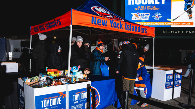 20251211_NYI_ANA_TOY-07