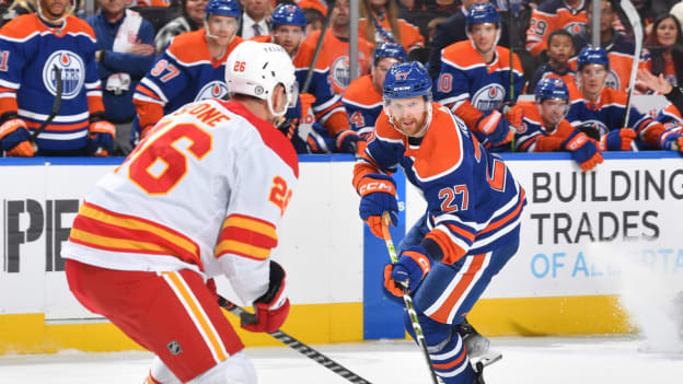 GALLERY: Oilers vs. Flames