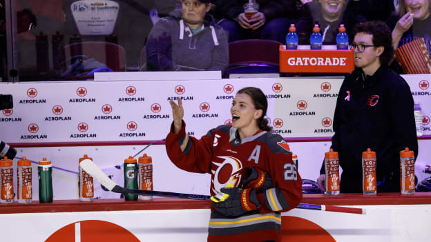 20260401_PWHL_FLA0265_JP