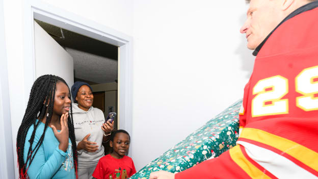 20251224_ALUMNI_TOY_DRIVE_FLA7451AB