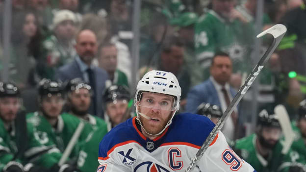 Edmonton Oilers v Dallas Stars