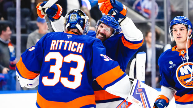 20251016_ NYI_EDM_WARMUP-29