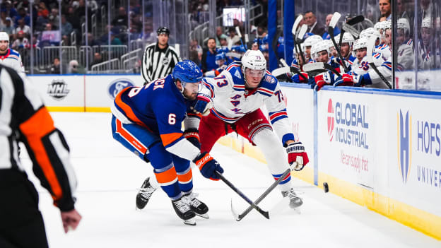 20250929_NYI_NYR_2P_action-9