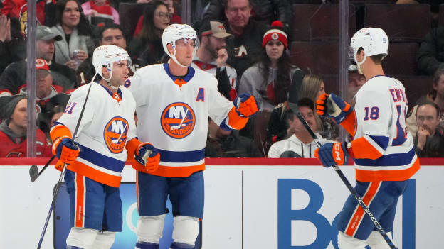 UBS Postgame Photos: Islanders 5, Senators 3