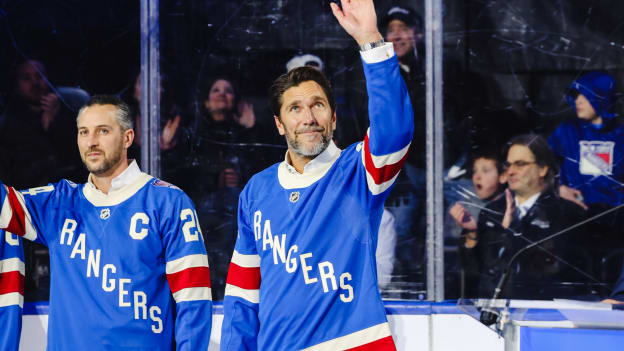 Fan Favorites Ceremony