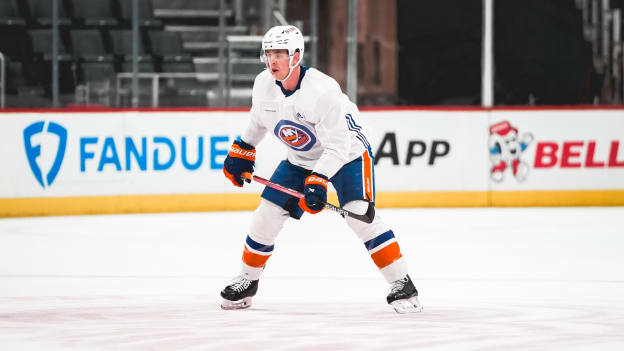PHOTOS: Islanders Practice Feb. 28