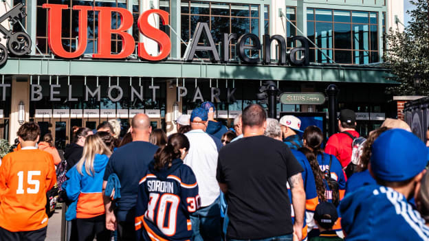 PHOTOS: Islanders Open Practice