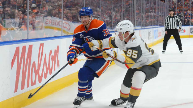 776318424_AD064_GoldenKnights_v_Oilers