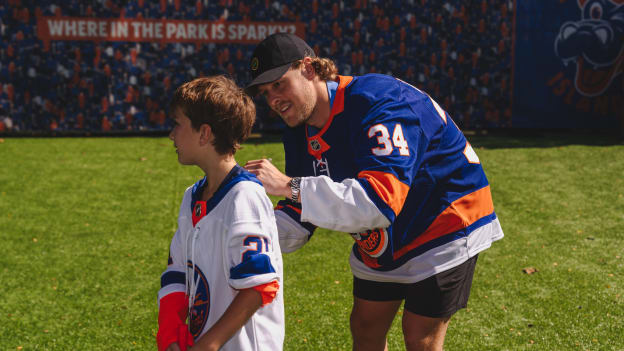 20250928_ISLES_BBQ_FINAL-10