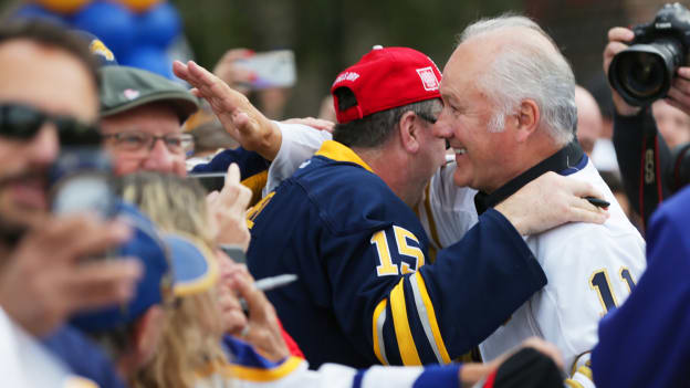 100519_Perreault_Hug