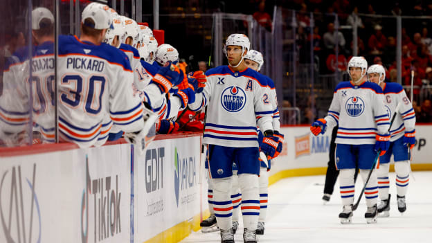 Edmonton Oilers v Washington Capitals