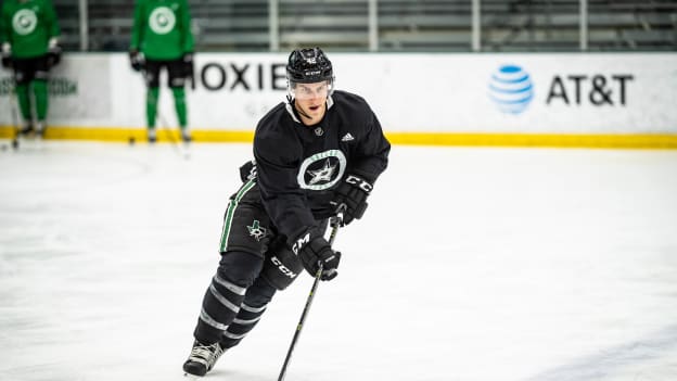 Stars open 2020-21 season with first day of training camp