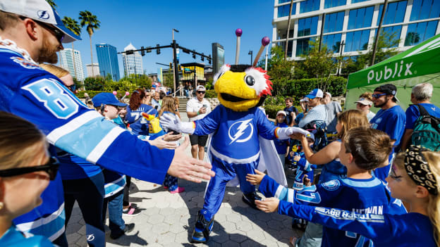 260328-ThunderBug-Birthday-030