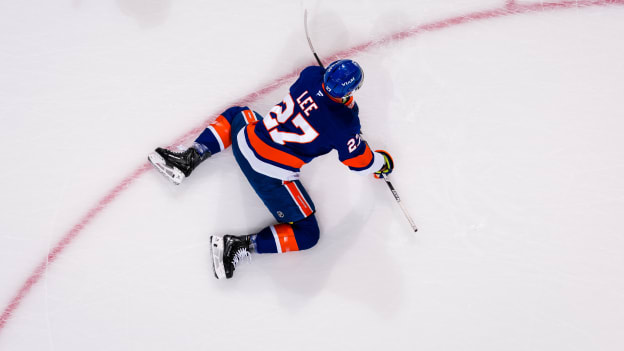 20251128_NYI_PHI_WARMUPS-15