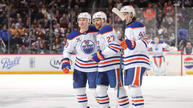 Edmonton Oilers v Colorado Avalanche