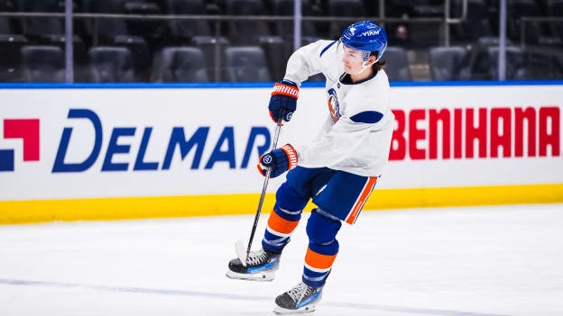 20260128_MORNINGSKATE_NYI-25