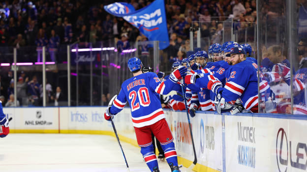 Carolina Hurricanes v New York Rangers