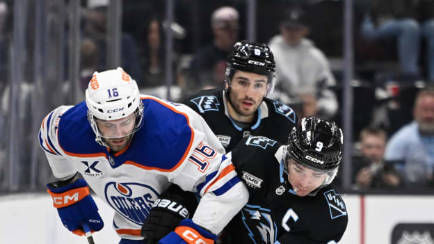 Edmonton Oilers v Utah Mammoth