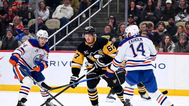 Edmonton Oilers v Pittsburgh Penguins