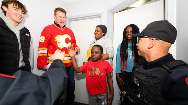 20251224_ALUMNI_TOY_DRIVE_FLA7473AB