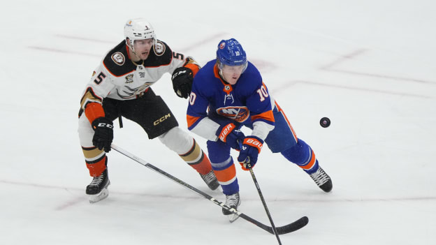 UBS Postgame Photos: Islanders 4, Ducks 3