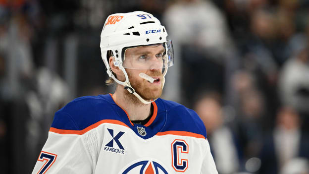 Edmonton Oilers v Utah Mammoth