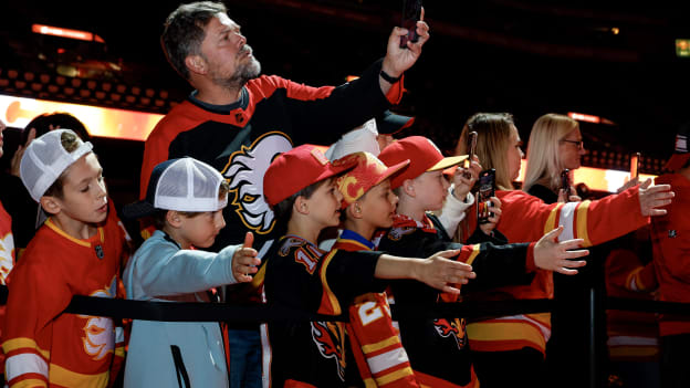 20251004_BONFIRE_FLA0344_JP