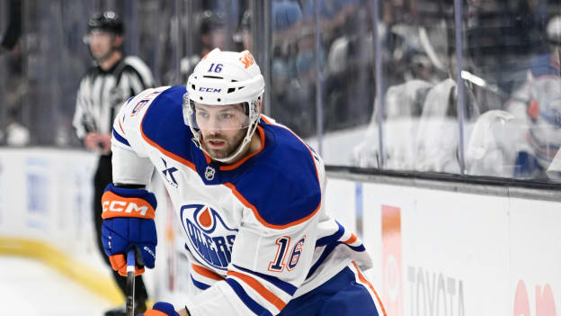 Edmonton Oilers v Utah Mammoth