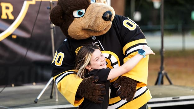 20250905_dle_bruins fan fest hanover28