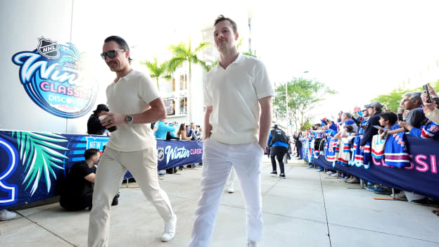 Photos: Winter Classic Arrivals