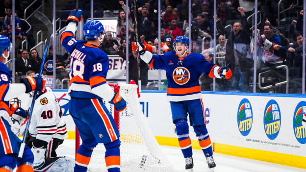 UBS Postgame Photos: Islanders 5, Blackhawks 4